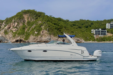 Huatulco: Sunset Yacht Cruise with drinks Huatulco: Sunrise Yacht Cruise with drinks
