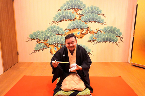 Tokyo: Japanese Culture Experience & Artist Talk (12 seats) Tokyo Nihonbashi: Exclusive Rakugo Show & Artist Talk