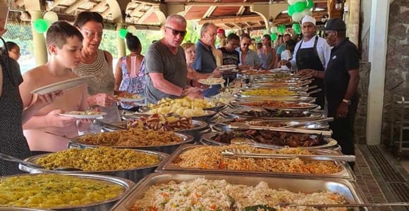 Mahé: Sunday fun with Snorkeling Canoeing & Creole Lunch