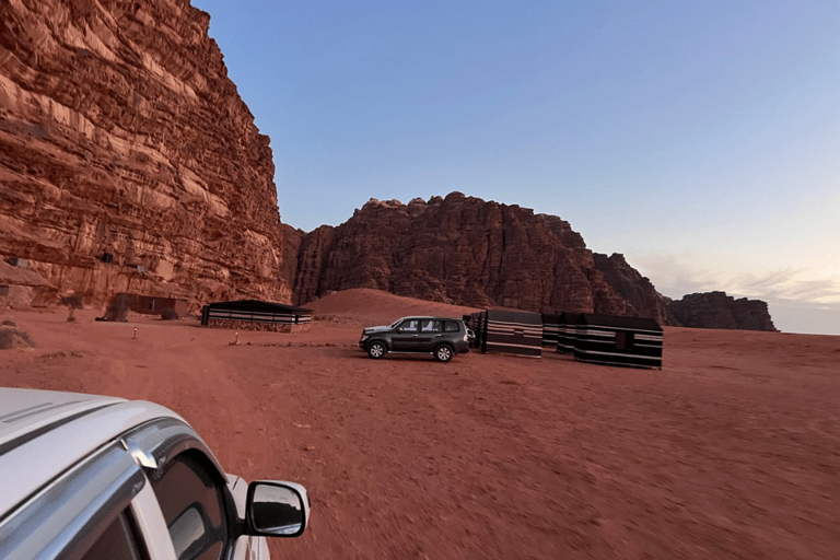 Wadi Rum: Bedouin Camp, Fire Dinner & Desert Experience