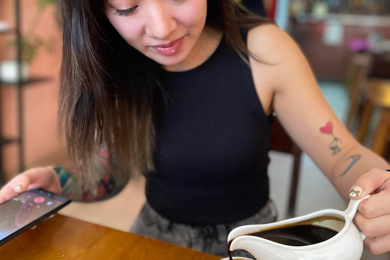HCMc Egg Coffee Class in 1 hour with local intructor & snack
