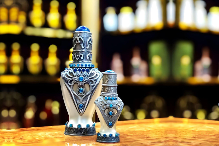 Djerba : Medina Discovery & Perfume mixing Houmt Essouk
