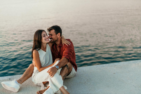 Thessaloniki: Private City & Waterfront Photoshoot Standard: 20 photos | 30 mins