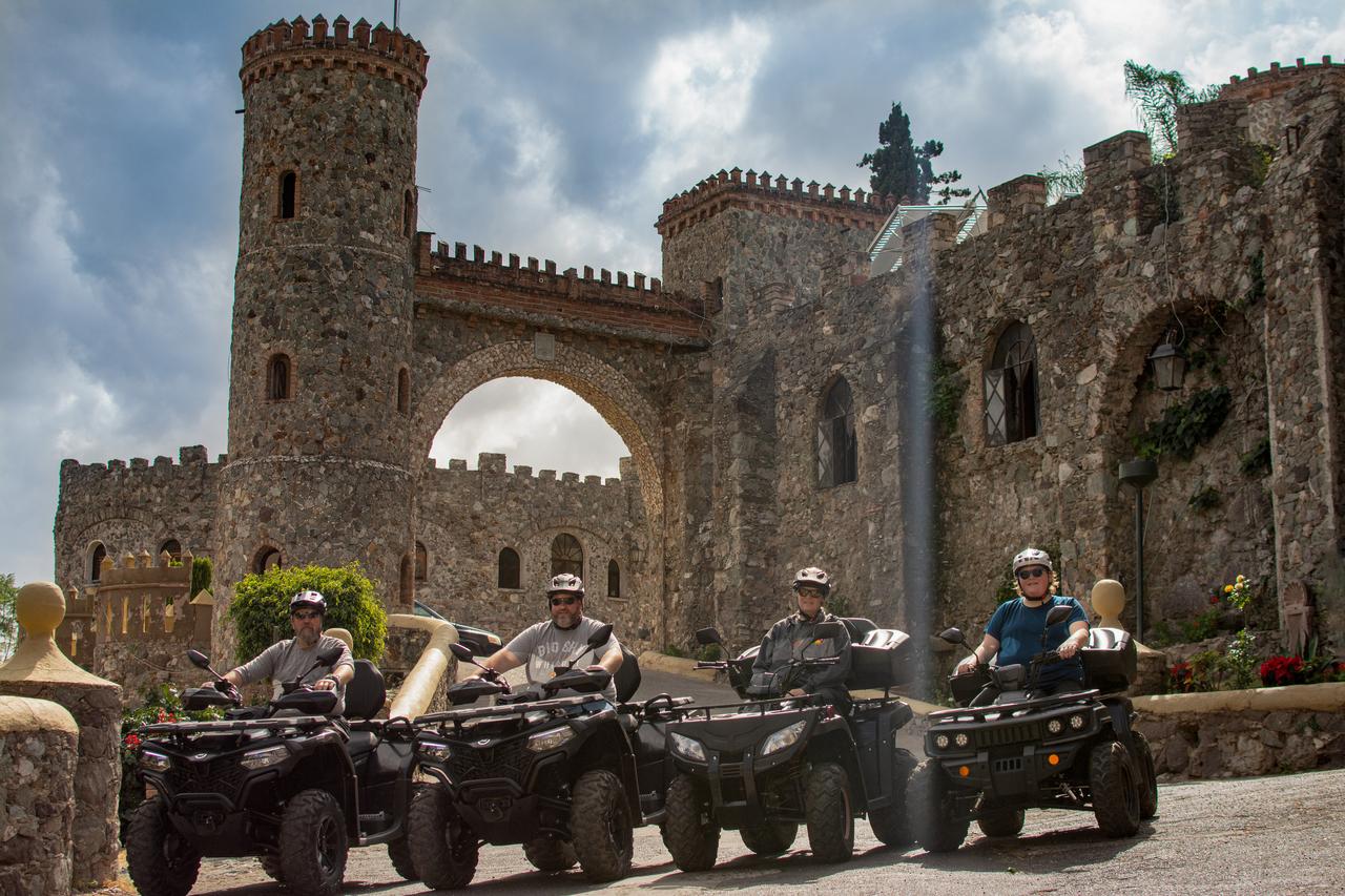 ATVs durch Guanajuato Stadt