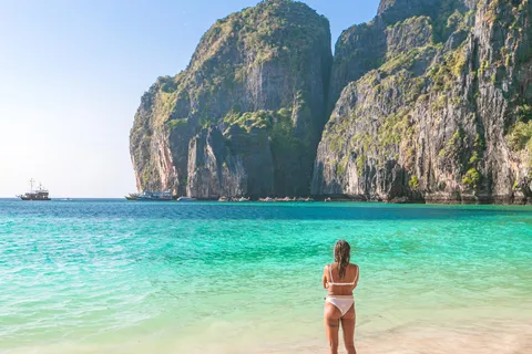 Phuket: Phi Phi, Maya & Bamboo By Premium Speed Catamaran