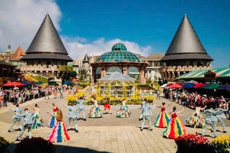 Da Nang: Tour delle colline di BaNa, del ponte d&#039;oro e della montagna di marmoTour privato senza pranzo a buffet