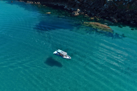 Menorca: Private North Coast Boat Tour from Addaia