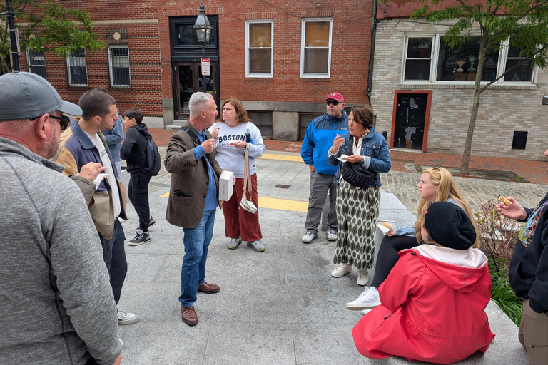 Boston: 2-Hour North End Food Tour with Lobster & Pizza