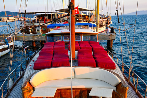 Bodrum: Private VIP Gulet Boat Tour With Lunch For 6 Hour Bodrum: Private VIP Gulet Boat Tour With Lunch For 6 Hour