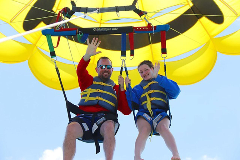 Experience Miami Parasailing Fun Fly High Feel Free 8 Guests | Parasailing with Photo Package