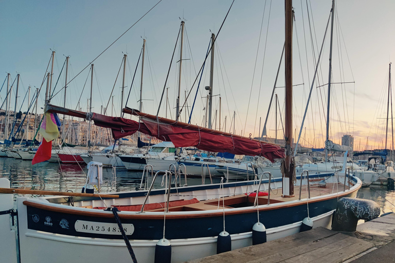 Marseille Boat Tour - See Marseille from the sea in a Pointu Marseille Boat Tour - High Season Rates