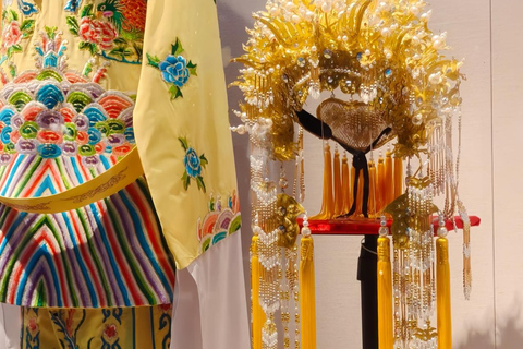 جولة خاصة في تراث غوانغتشو: رحلة بحرية ومعبد العشيرة والأوبرا