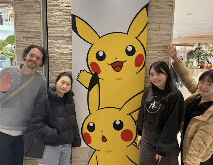 Tokyo Akihabara : Anime and Manga Private Tour with Local