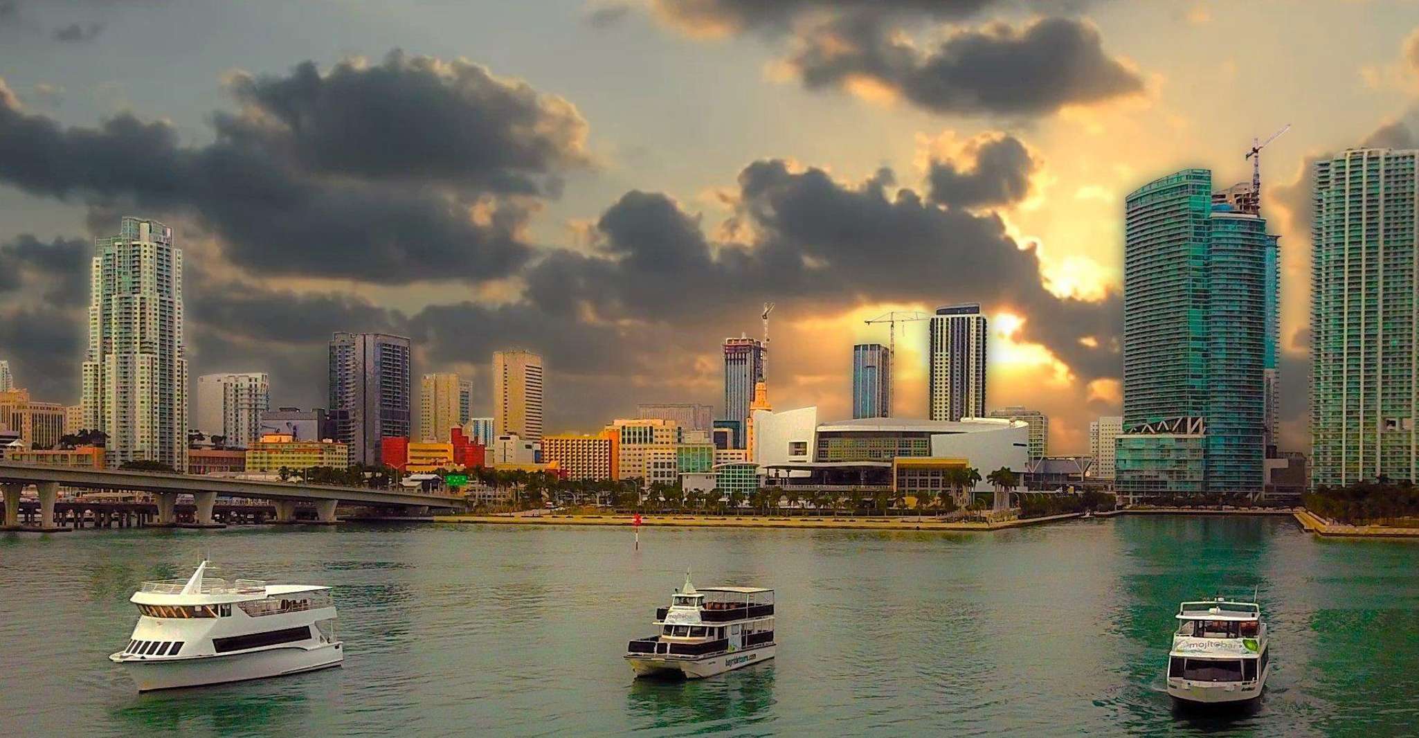 Miami, Guided Evening Cruise on Biscayne Bay - Housity