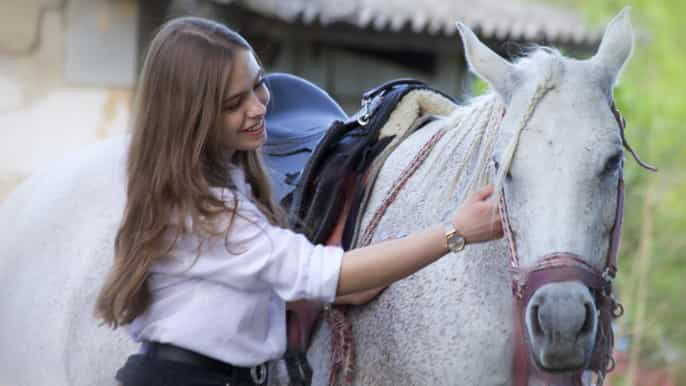 Horseback riding tour near Prague