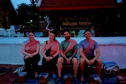 Circuit privé de 4 jours à Luang Prabang (Taste of Luang Prabang)Visite en tuktuk, sans hôtel