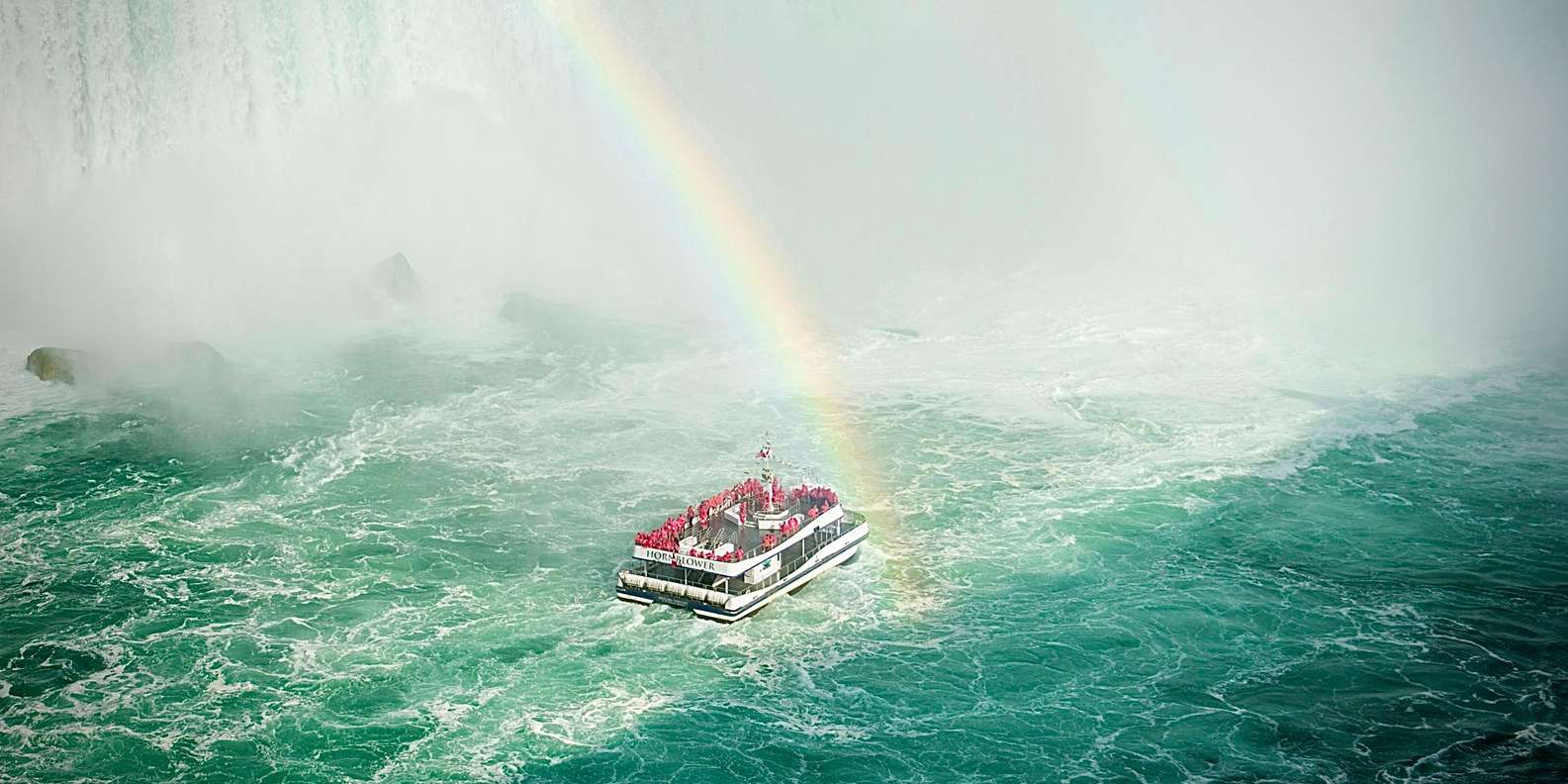 Toronto: Niagara Falls Day Tour + Boat & Behind Falls Entry — gallery image 33