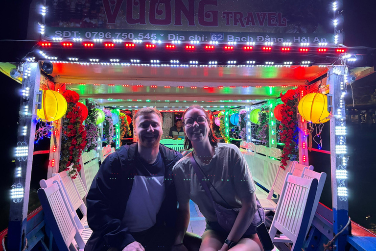 Hoi An: Lantern Boat Ride, Moonlight Bridge & Memories Show