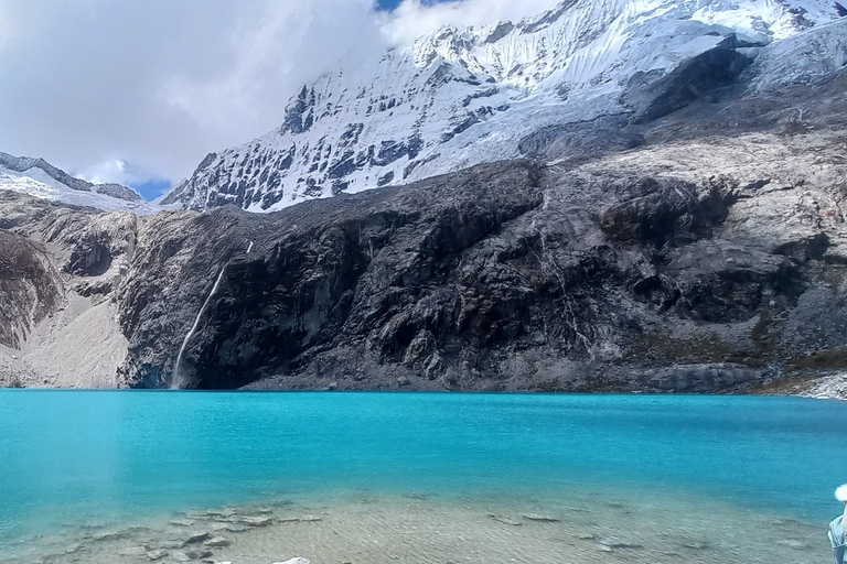 From Huaraz: 3-Day Llanganuco Lakes and Lake 69 Trek