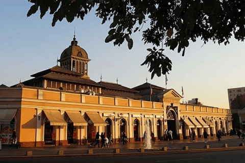 Santiago : visite guidée à pied des sites incontournables avec un guideSantiago : 2 heures de visite à pied privée des sites incontournables