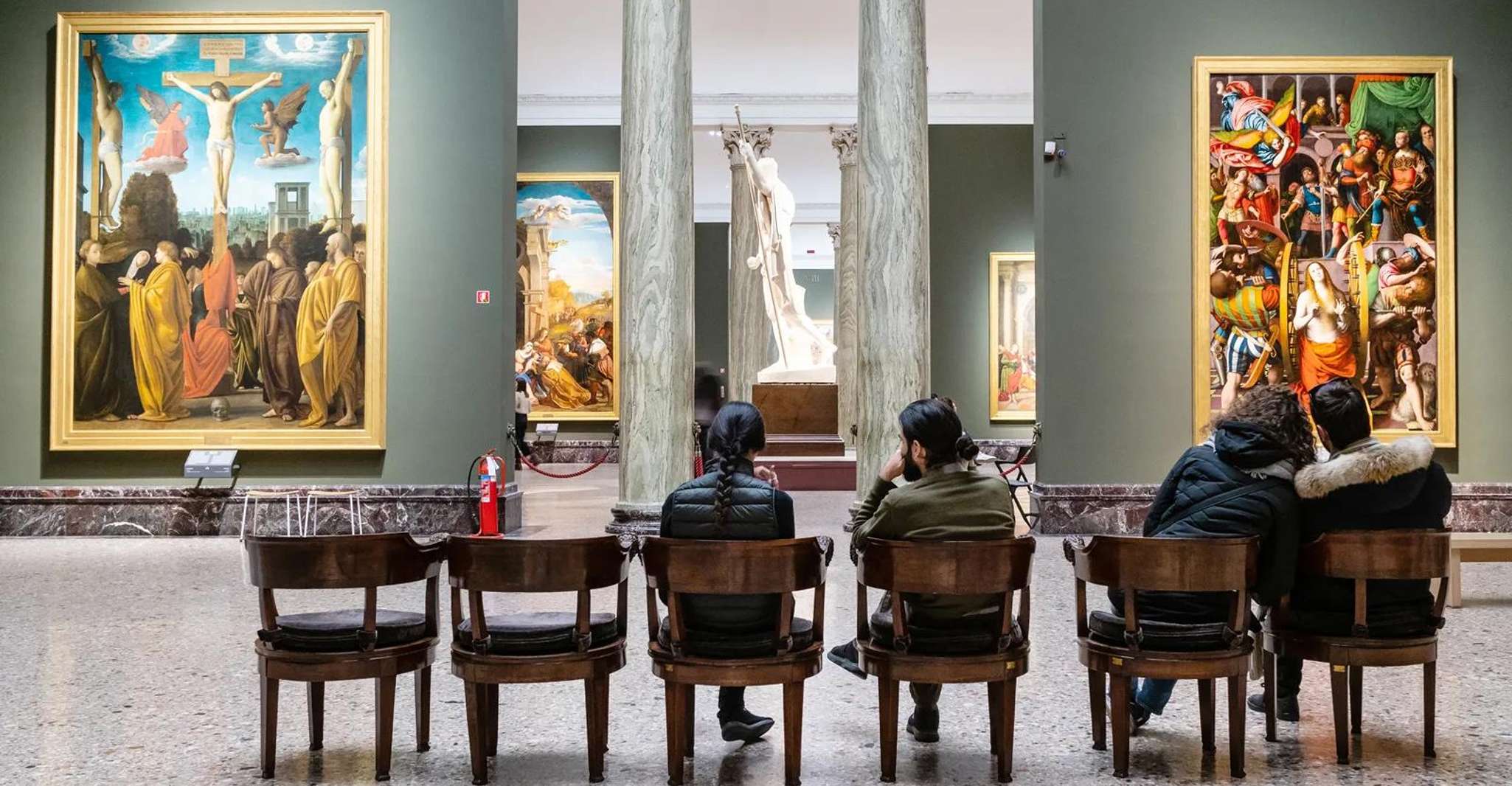 Brera Gallery Tour & Walk Through Historic Brera District