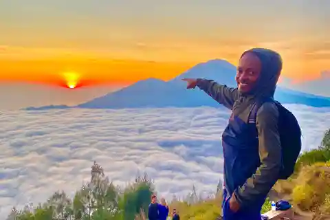 Ascension du Mont Batur au lever du soleil avec un guide professionnel