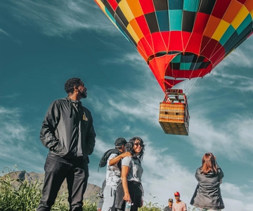 CDMX: Fly over Teotihuacan in a hot air balloon and visit the Basilica of Guadalupe