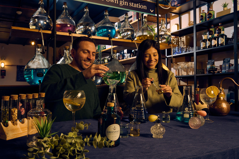 London: Make Your Own Gin Workshop with Take-home Bottle Private Group