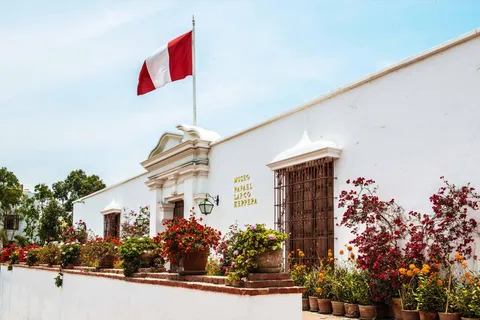 Ingresso para o Museu Larco