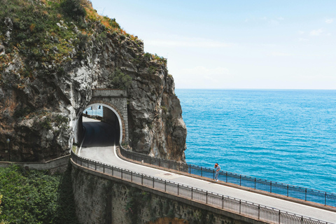 من نابولي: رحلة نهارية إلى بوسيتانو (ساحل أمالفي)