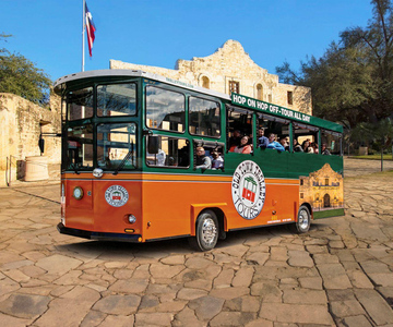 San Antonio: Hop-On Hop-Off Narrated Trolley Tour