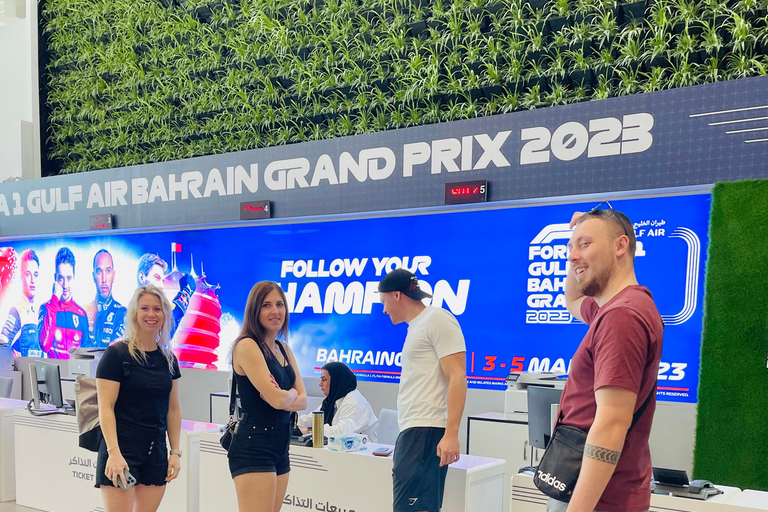 From Manama: Bahrain Full-Day Tour by Luxury Bus