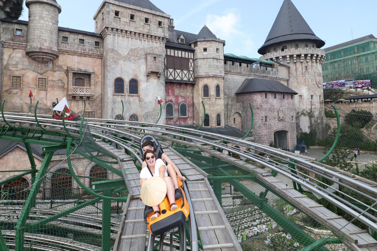 Da Nang: Ba Na Hills and Golden Bridge Private Day Trip