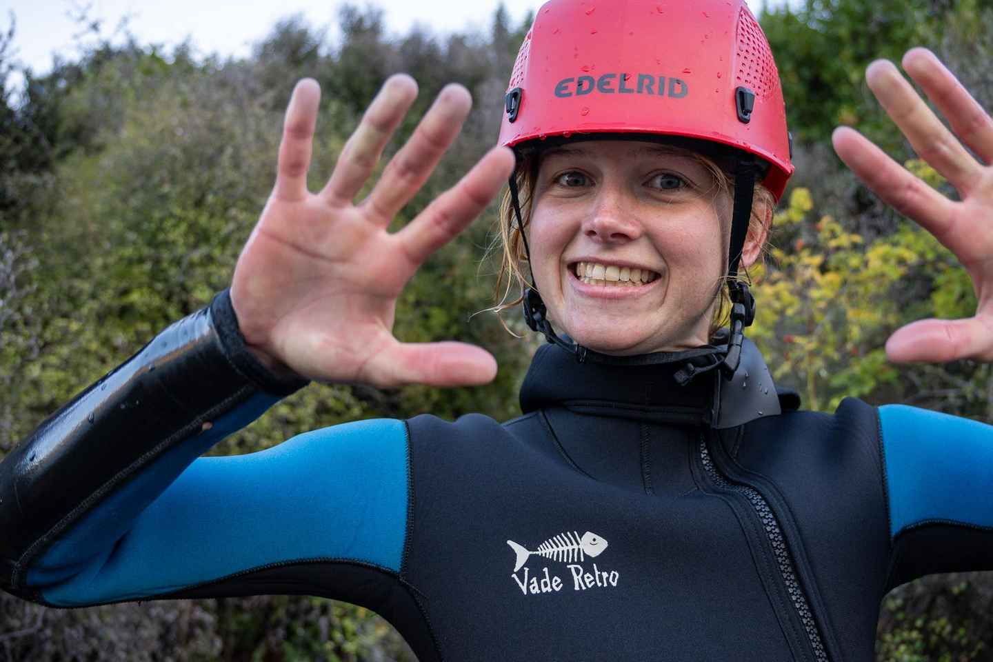 Queenstown: Cliff Jumping, Abseiling, Swimming 3hr Adventure - Queenstown: Cliff Jumping, Abseiling, Swimming 3hr Adventure