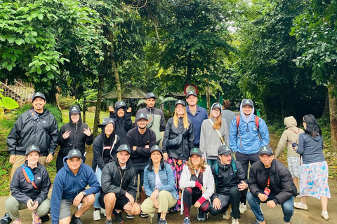 Phong Nha Cave & Paradise Cave: Guided Tour Boat & Explore Group Tour with Drop-Off in Hue