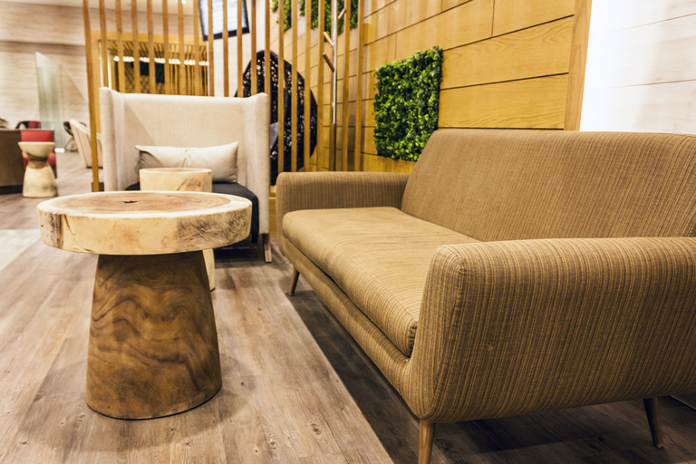 Cancun:International Airport VIP Lounge Access by DragonPass T2 International Departure: VIP lounge by MERA