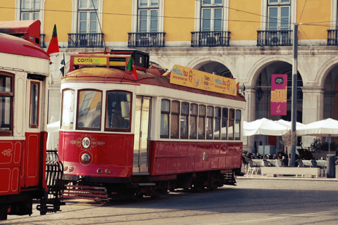 Lisbon: Belem Walking Tour and Jerónimos Monastery Ticket