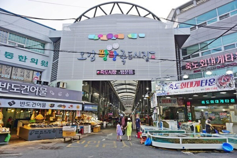 From Busan: Private Pohang Day Trip with Hotel Pickup From Busan: Private Pohang Day Trip (Driver Only)