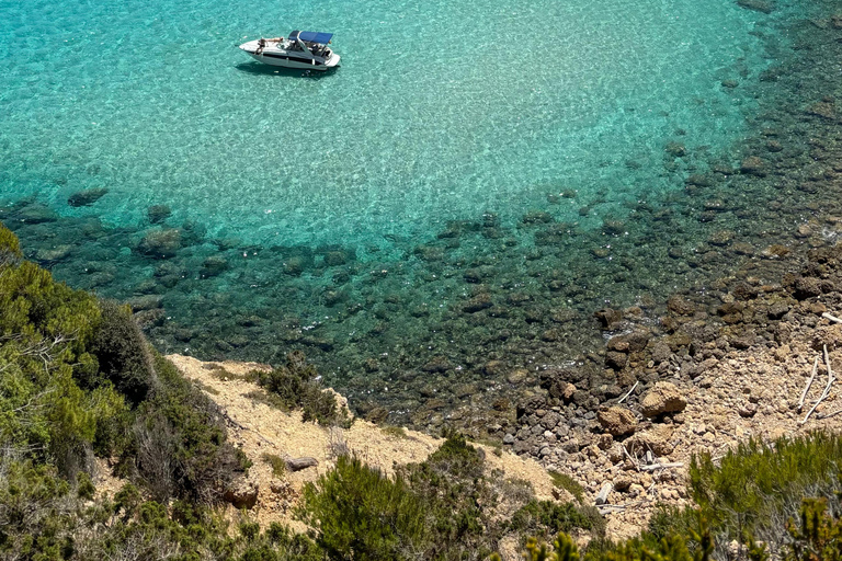 Trip to a hidden beach with crystal-clear water + snorkeling in Menorca