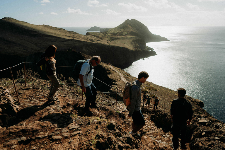 Ponta de São Lourenço: Hiking Tour with a Geologist Ponta de São Lourenço with a Geologist - With Transfer
