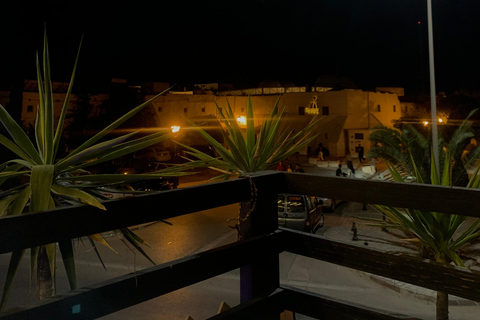 Djerba Night Walk: Sunset, Souks & Street Food Experience