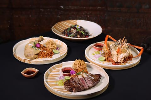 Chiang Mai: Authentic Thai Riverfront Dining