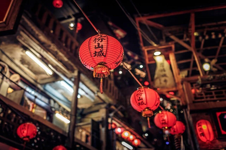 Jiufen and Pingxi Day Tour