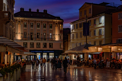 Private tour: Split by nightTour particular: Split à noite