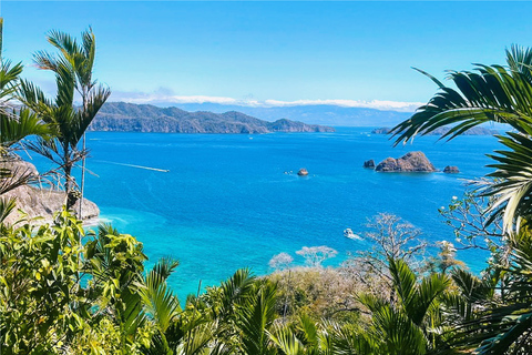 From Jaco: Tortuga Island Boat Tour with Snorkel and Lunch