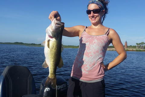 Kissimmee: Noleggio privato per la pesca al lago Tohopekaliga