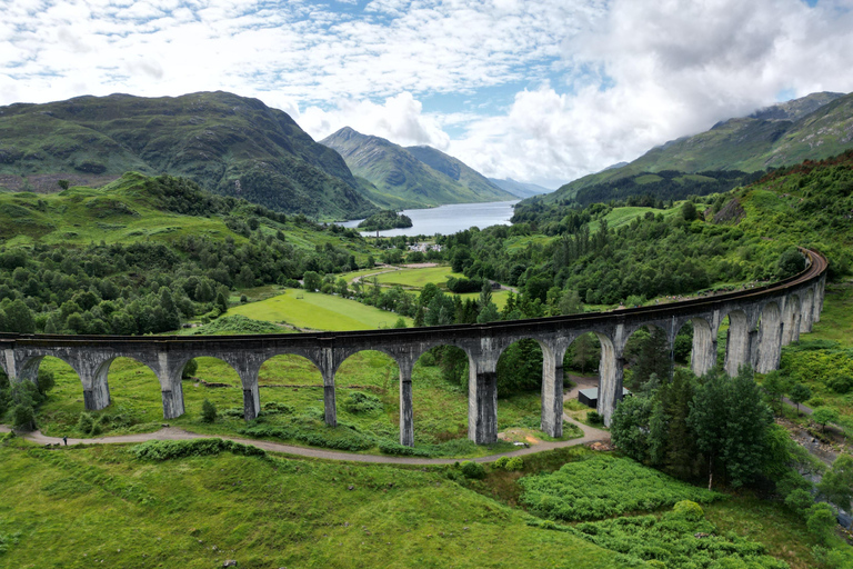 From Edinburgh: Glenfinnan, Glencoe and Highlands Day Tour