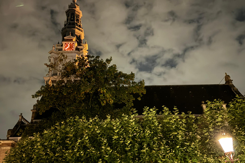 أمستردام جولة مشي للأشباح والتاريخ المظلمأمستردام: جولة سير الأشباح والتاريخ المظلم