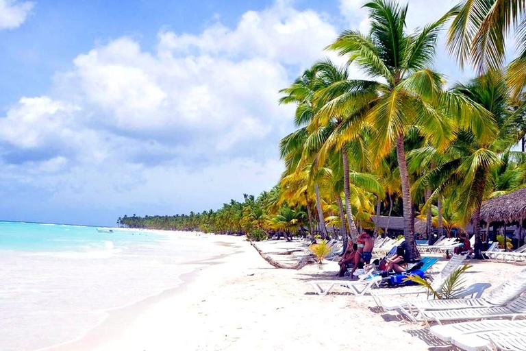 From Punta Cana: Isla Saona Day Trip with Lunch & Drinks