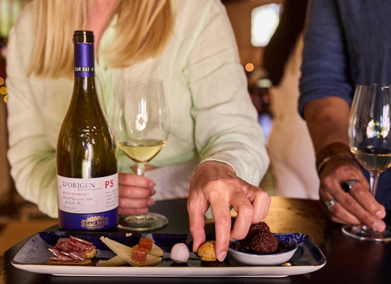 Fra Barcelona: Penedés Vineyards Tour med 4WD med vin og cava